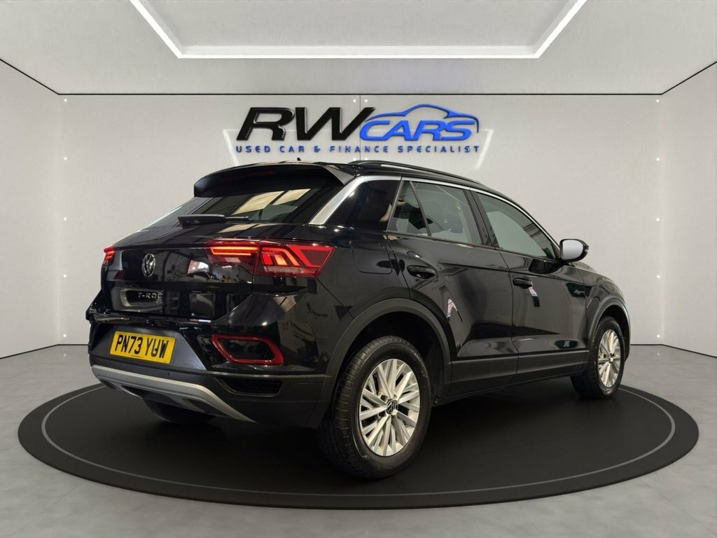 Volkswagen T-Roc 1L Life PN73YUW Black #5