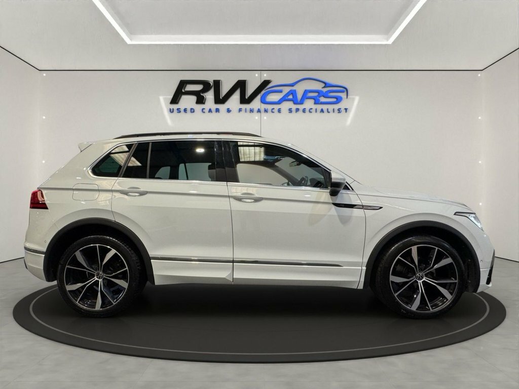 Volkswagen Tiguan 1.5L R-line VK23LTE White #6