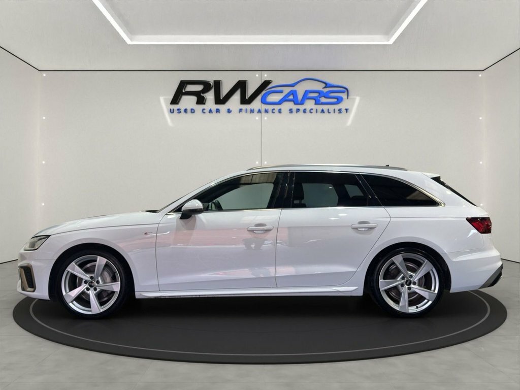 Audi A4 Avant 2L S Line White