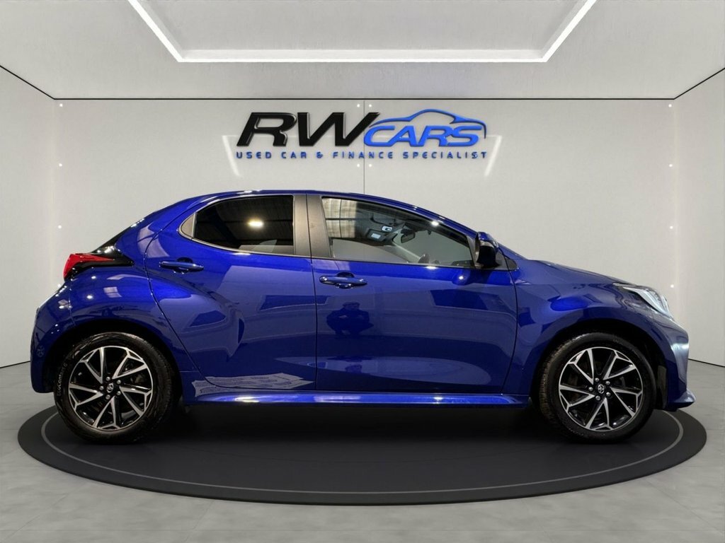 Toyota Yaris 1.5L Design Blue #6