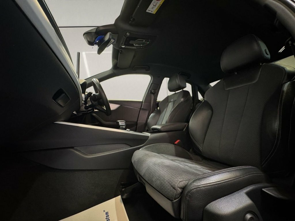 Audi A4 2L Technik Black #26