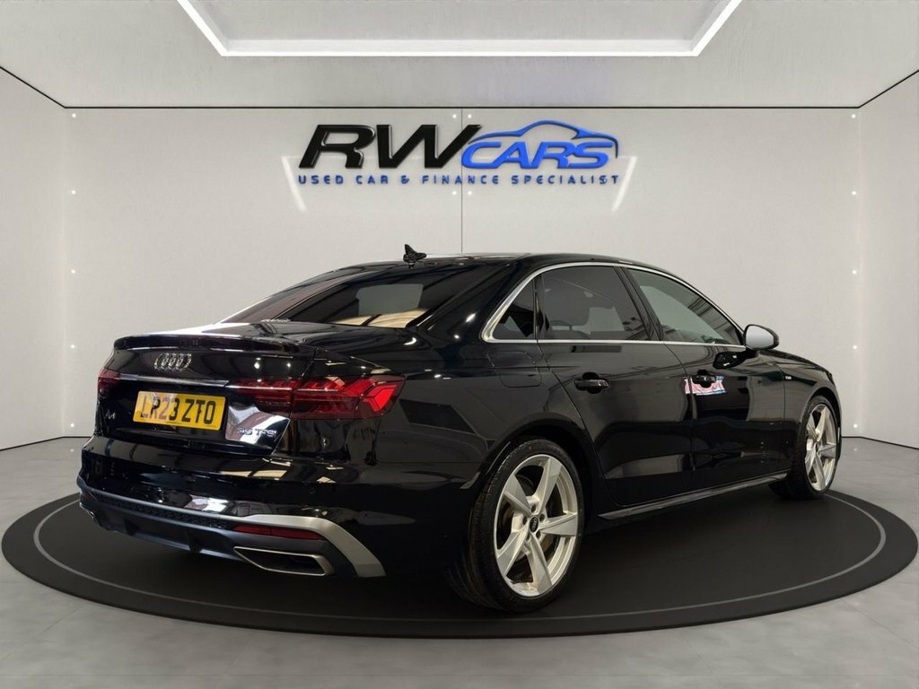 Audi A4 2L S Line Black #4