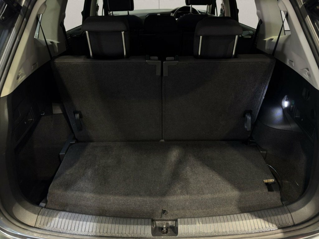 Volkswagen Tiguan Allspace 2.0 Tsi 4Motion Elegance Dsg Silver #22