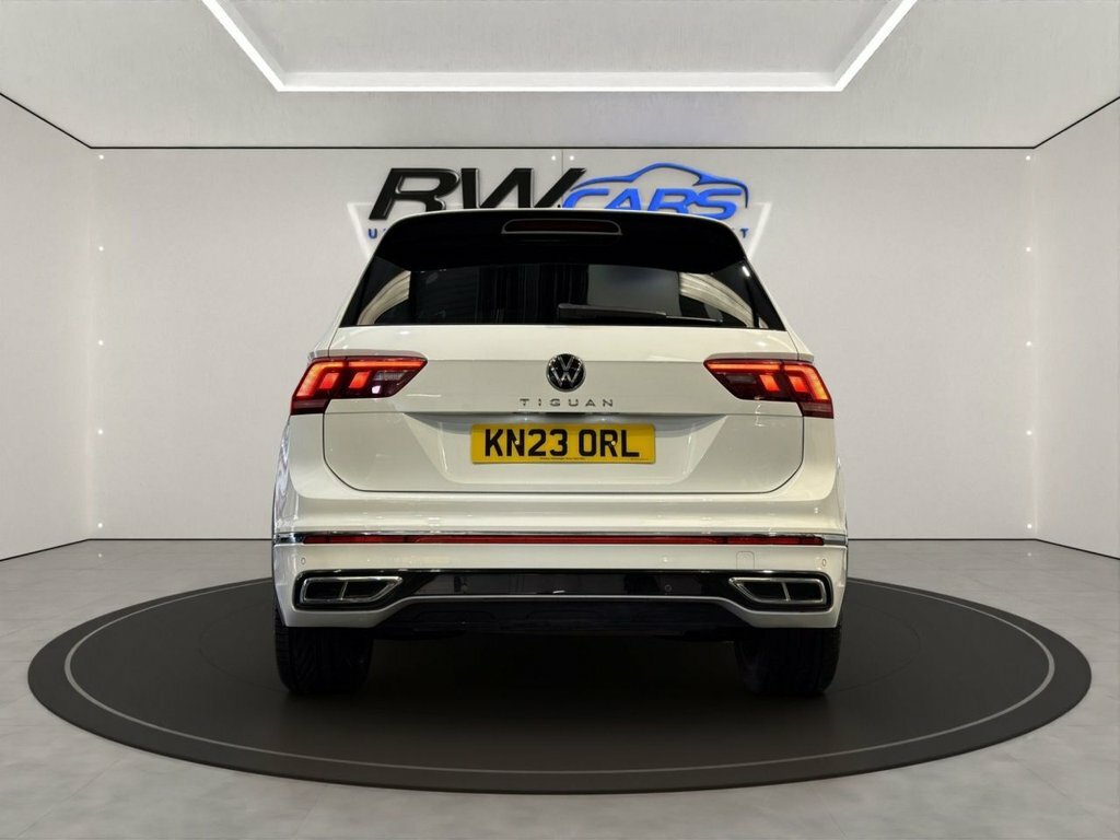 Volkswagen Tiguan 1.5L R-line Edition White #4