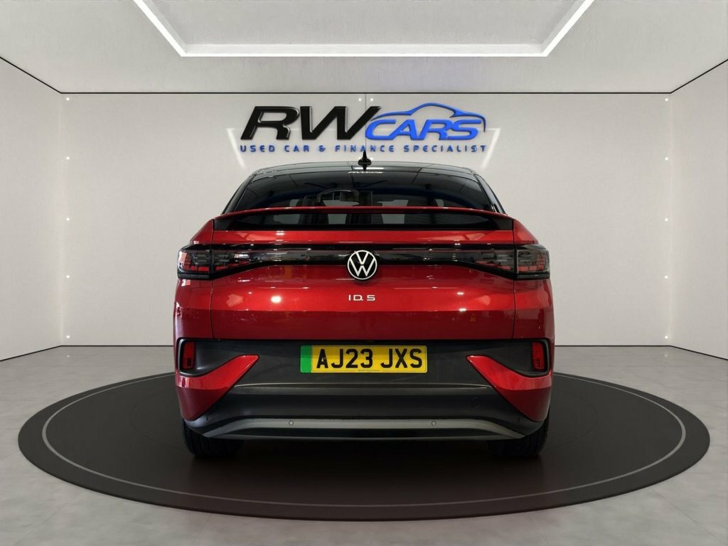 Volkswagen ID.5 Suv Red #3