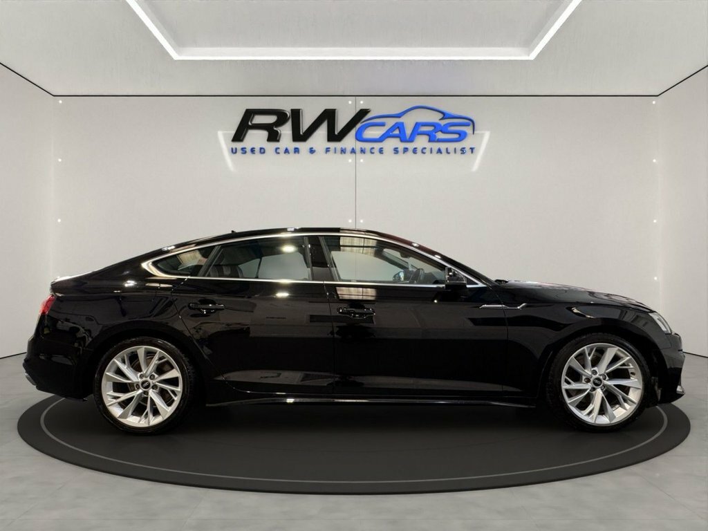 Audi A5 2L Sport Black #5