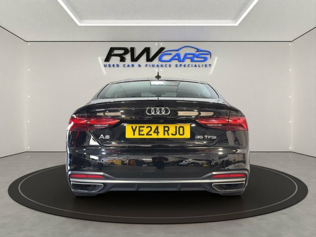 Audi A5 2L Sport Black #3