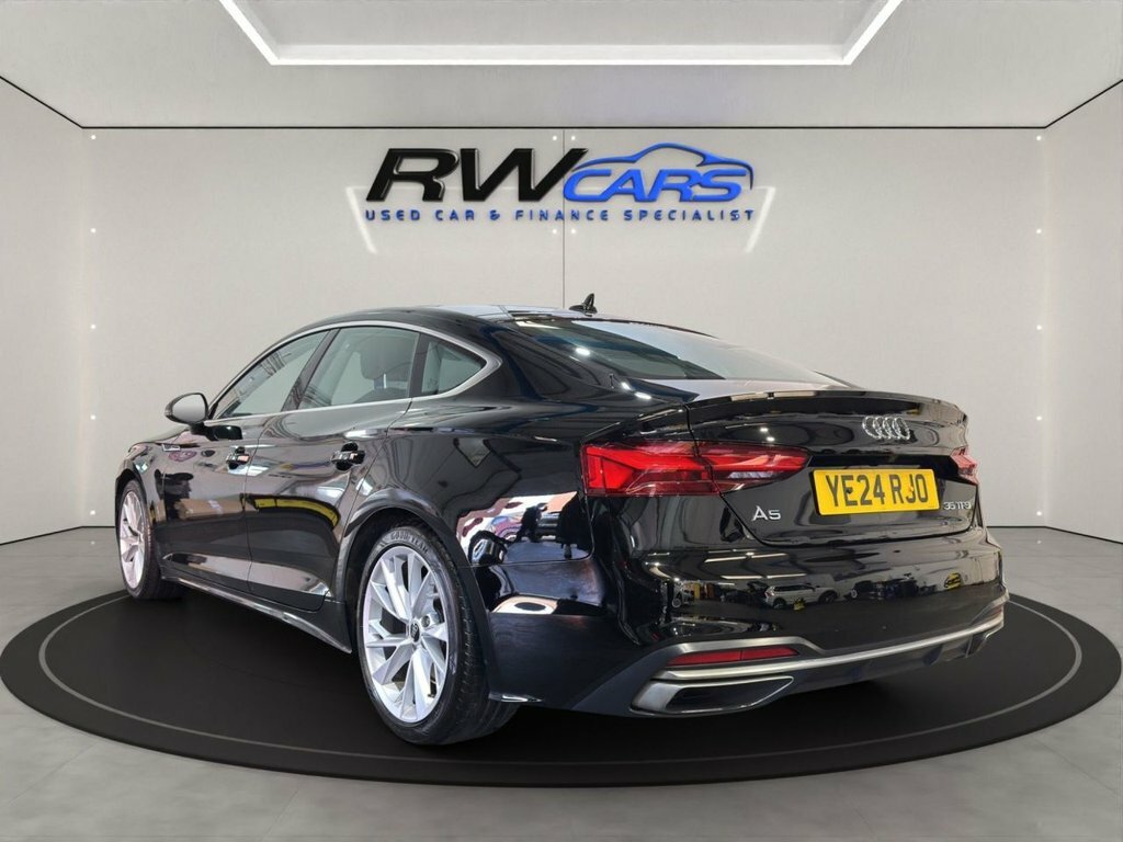 Audi A5 2L Sport Black #2