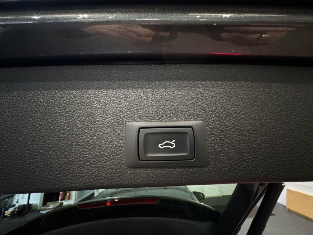 Audi Q2 35 Tfsi Sport S Tronic White #22