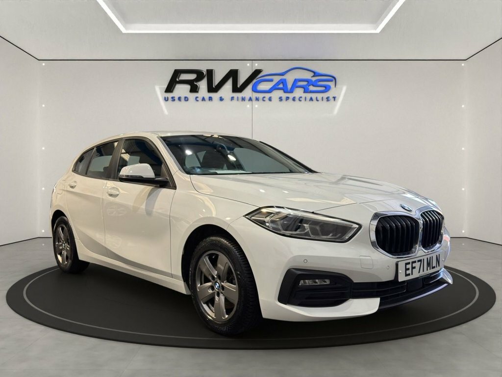 BMW 1 Series 1.5L Se White #5