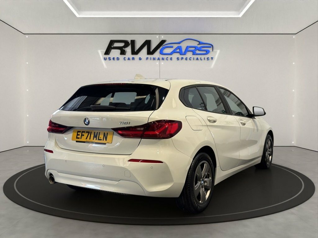BMW 1 Series 1.5L Se White #3