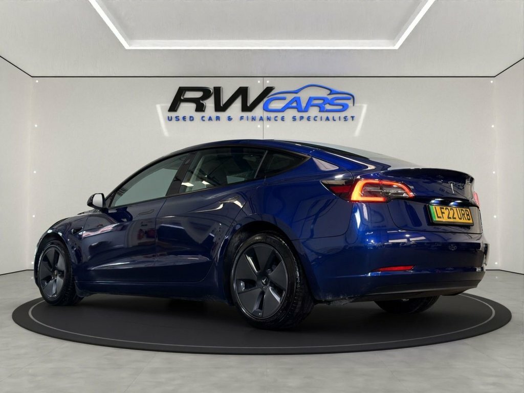 Tesla Model 3 Saloon Blue #2