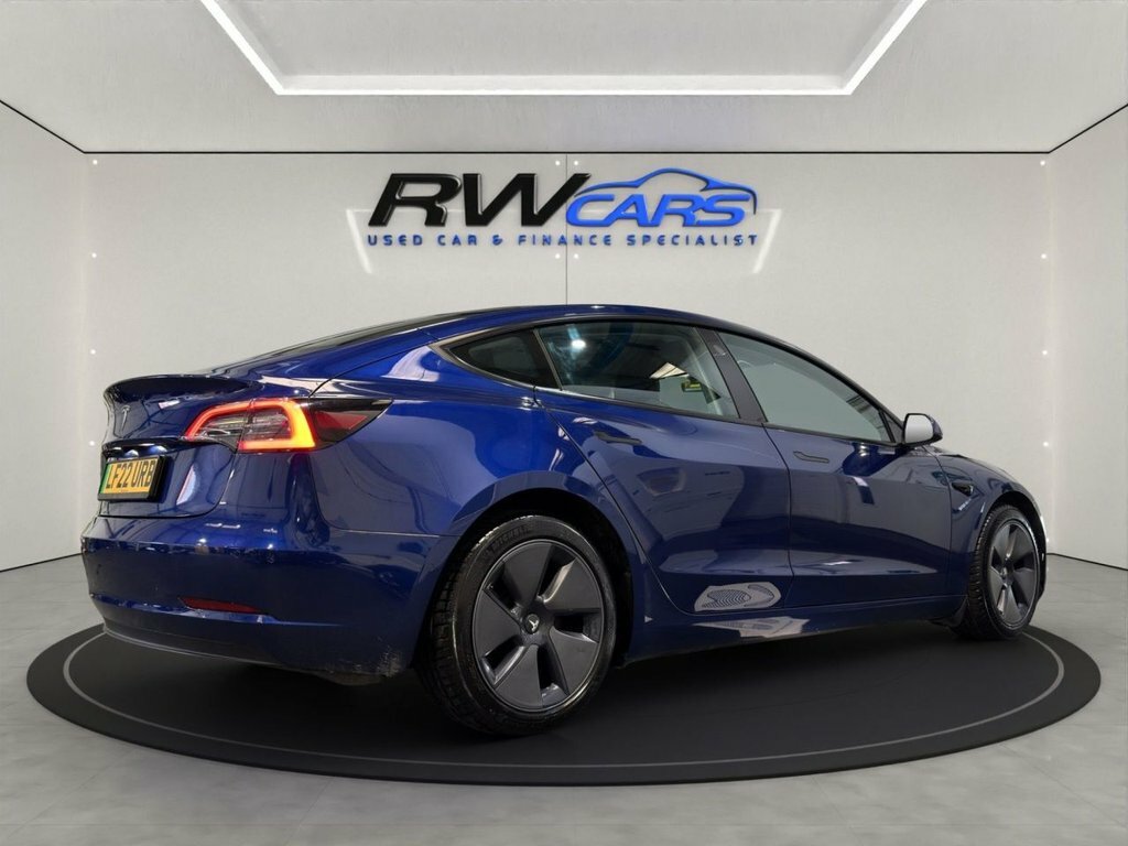 Tesla Model 3 Saloon Blue #4