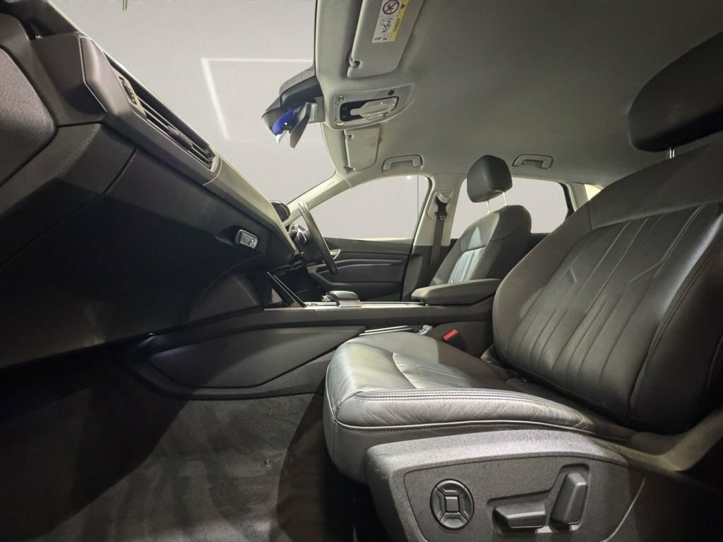 Audi E-tron E-tron Sportback 55 Launch Edition Quattro Grey #26