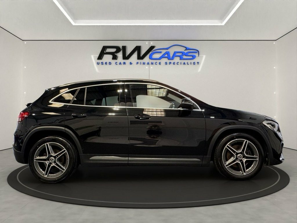 Mercedes-Benz GLA Class 1.3L Amg Line Black #4