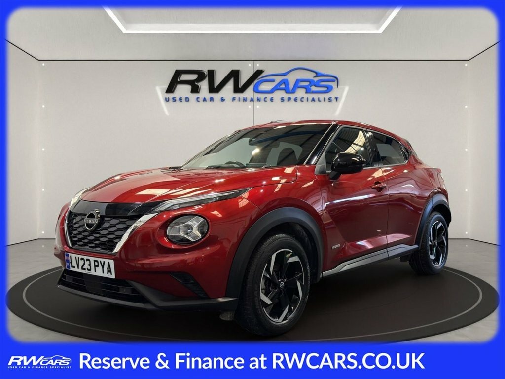 Nissan Juke 1.6L N-connecta Red
