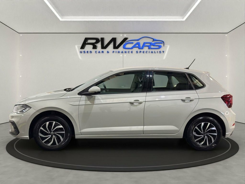 Volkswagen Polo 1L Life Grey
