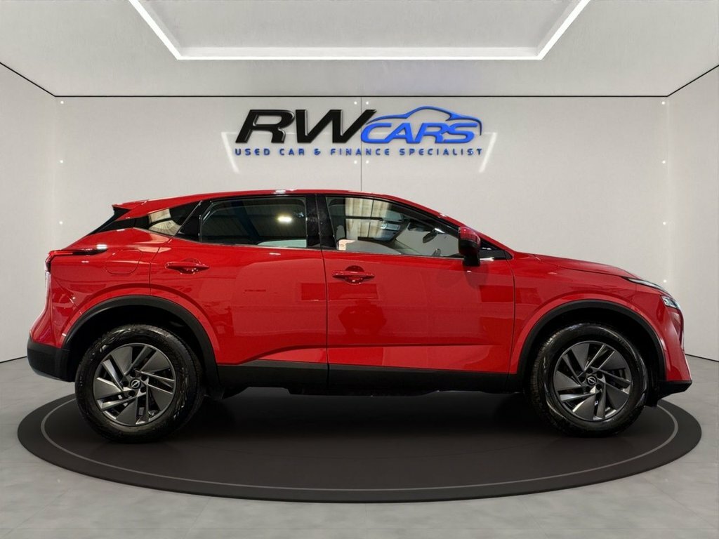 Nissan Qashqai 1.3L Acenta Premium Red #6