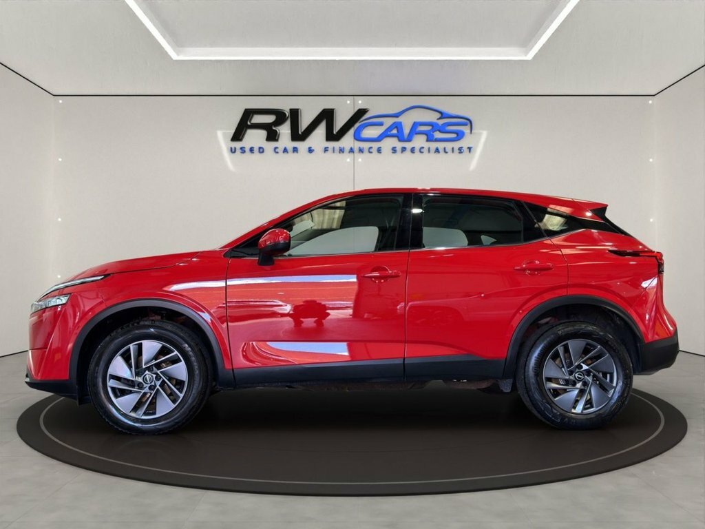 Nissan Qashqai 1.3L Acenta Premium Red #2