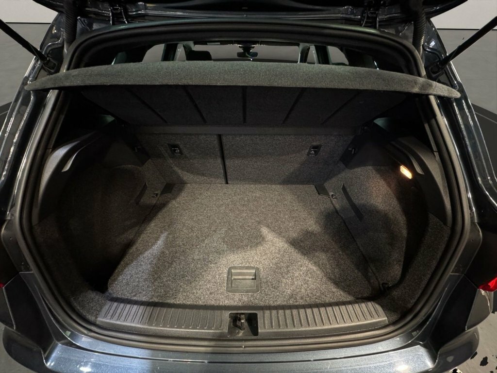 Seat Arona 1.0 Tsi 110 Xperience Grey #22