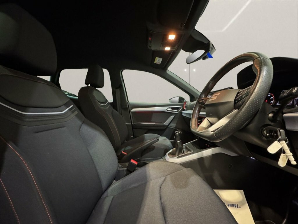 Seat Arona 1.0 Tsi 110 Xperience Grey #19