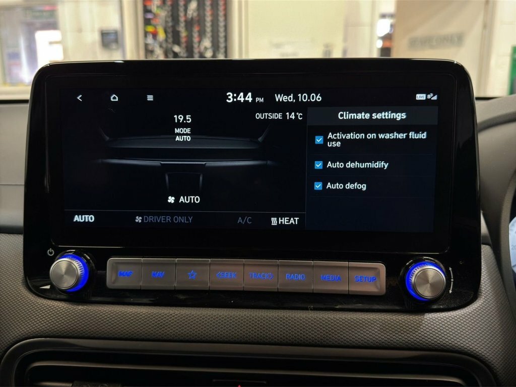Hyundai Kona Ultimate Black #11