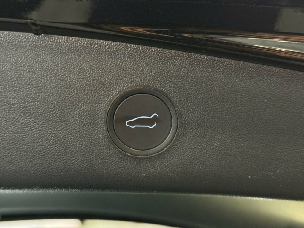 Tesla Model 3 Rwd 4dr Auto White #19