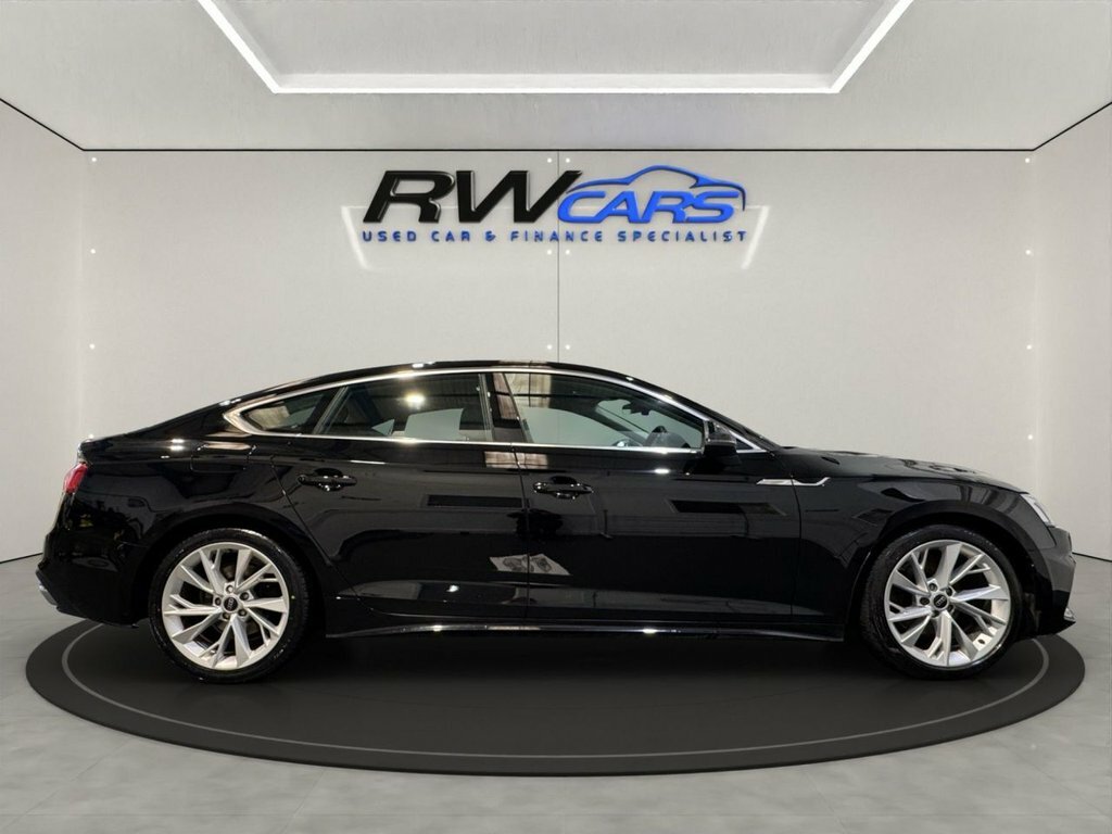Audi A5 2L Sport Black #5