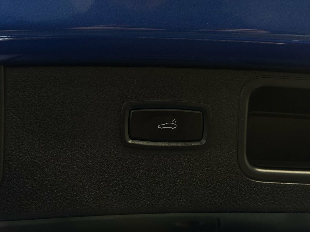 Porsche Macan Suv Grey #23