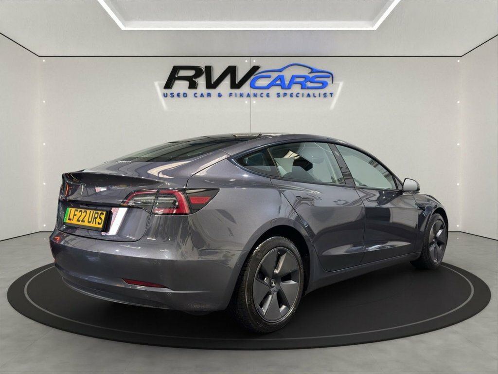Tesla Model 3 Saloon Grey #4