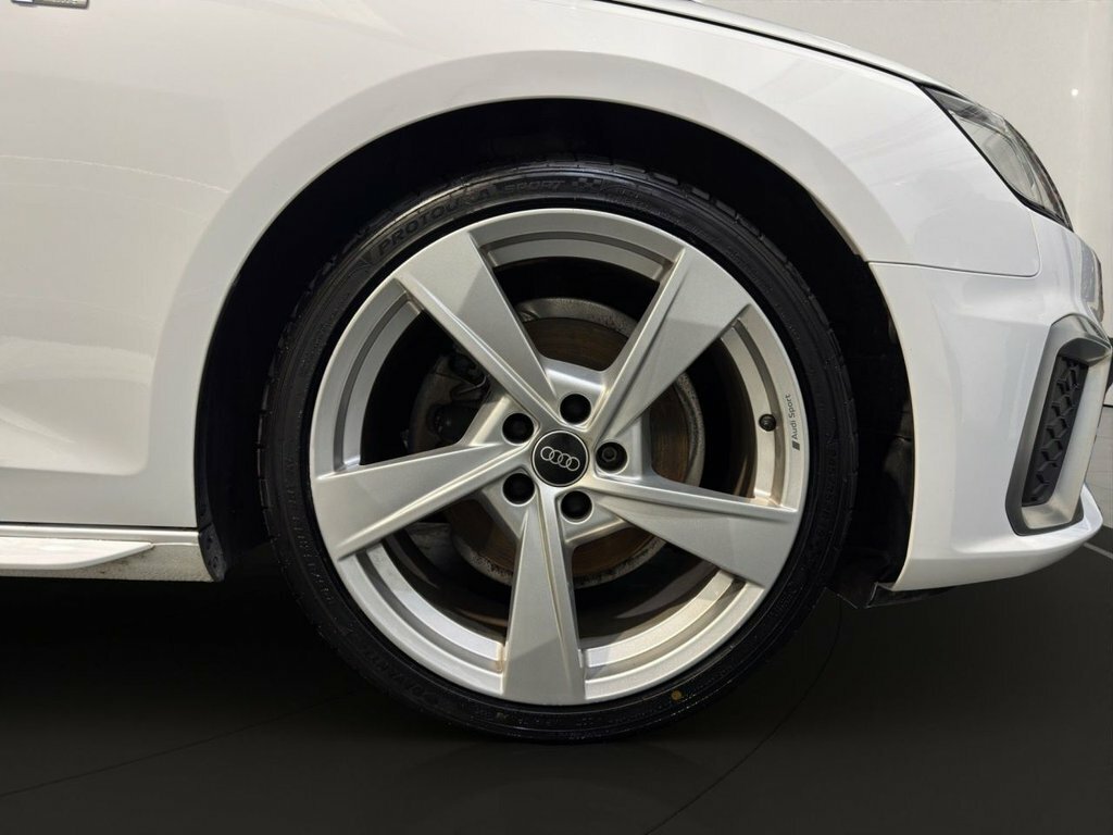 Audi A4 Avant 2L S Line White #6