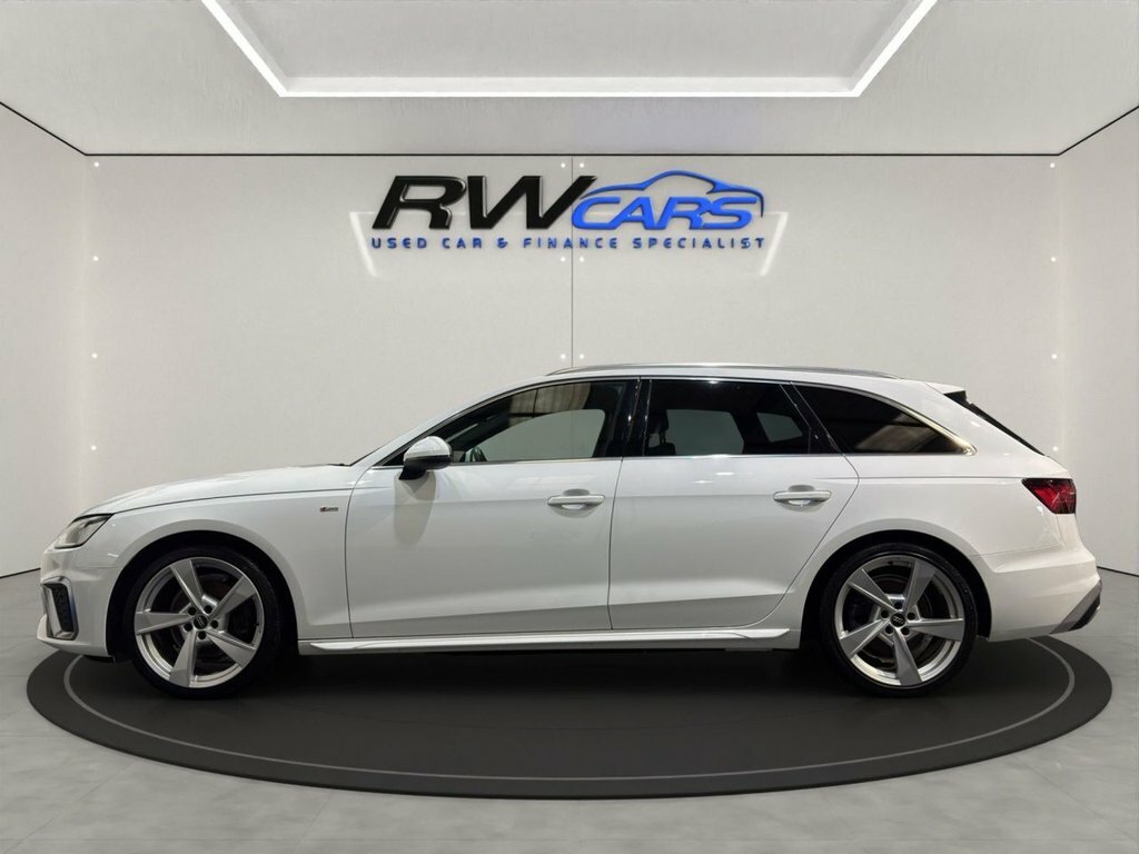 Audi A4 Avant 2L S Line White