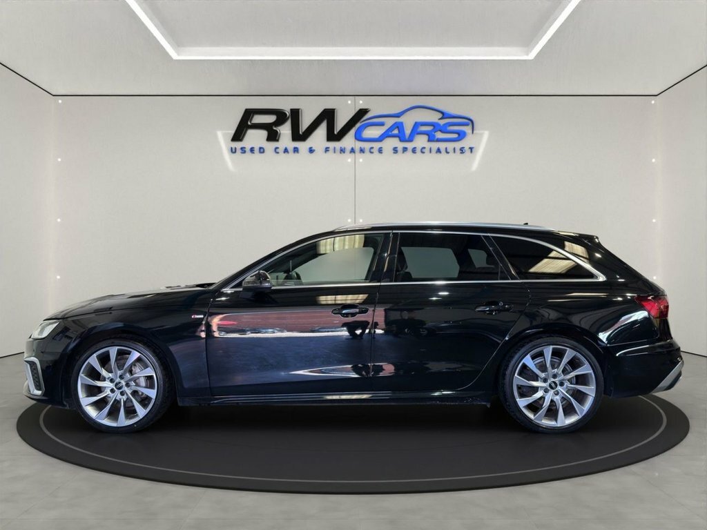 Audi A4 Avant 2L S Line Black