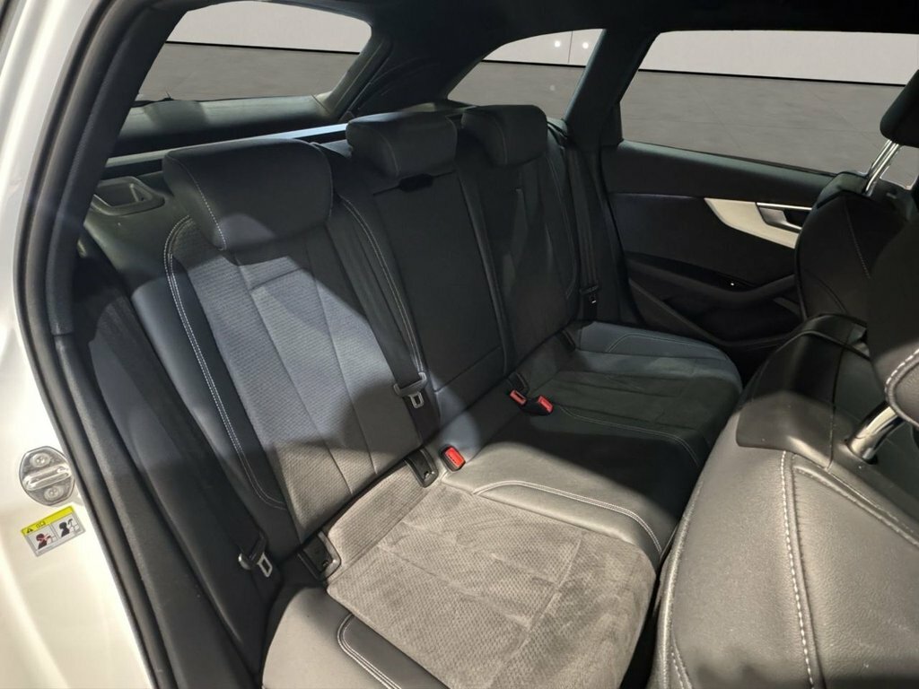 Audi A4 Avant 35 Tdi Black Edition S Tronic Tech Pack Black #19