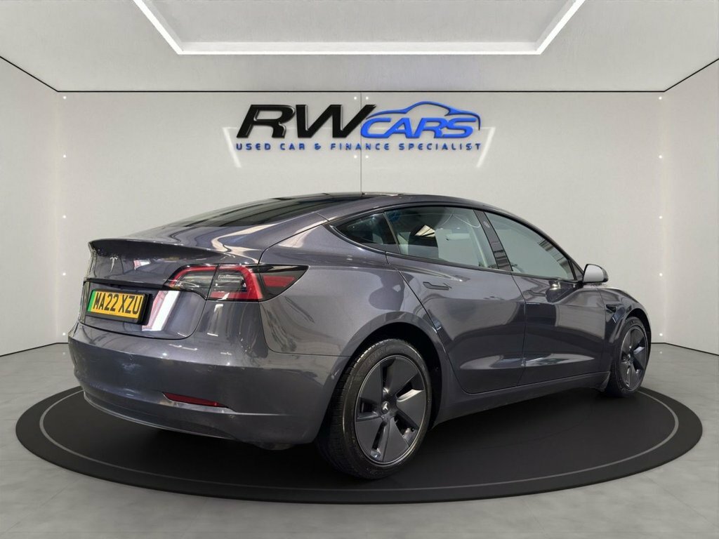 Tesla Model 3 Saloon Grey #4