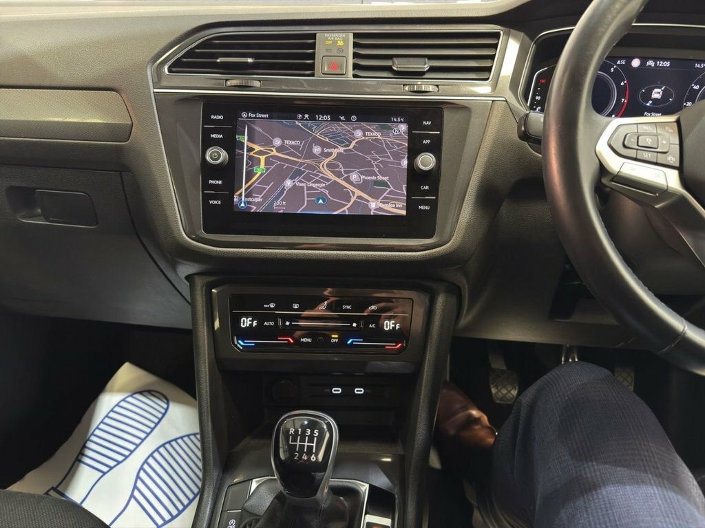 Volkswagen Tiguan Allspace Elegance White #10