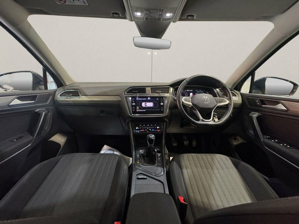 Volkswagen Tiguan Allspace Elegance White #21