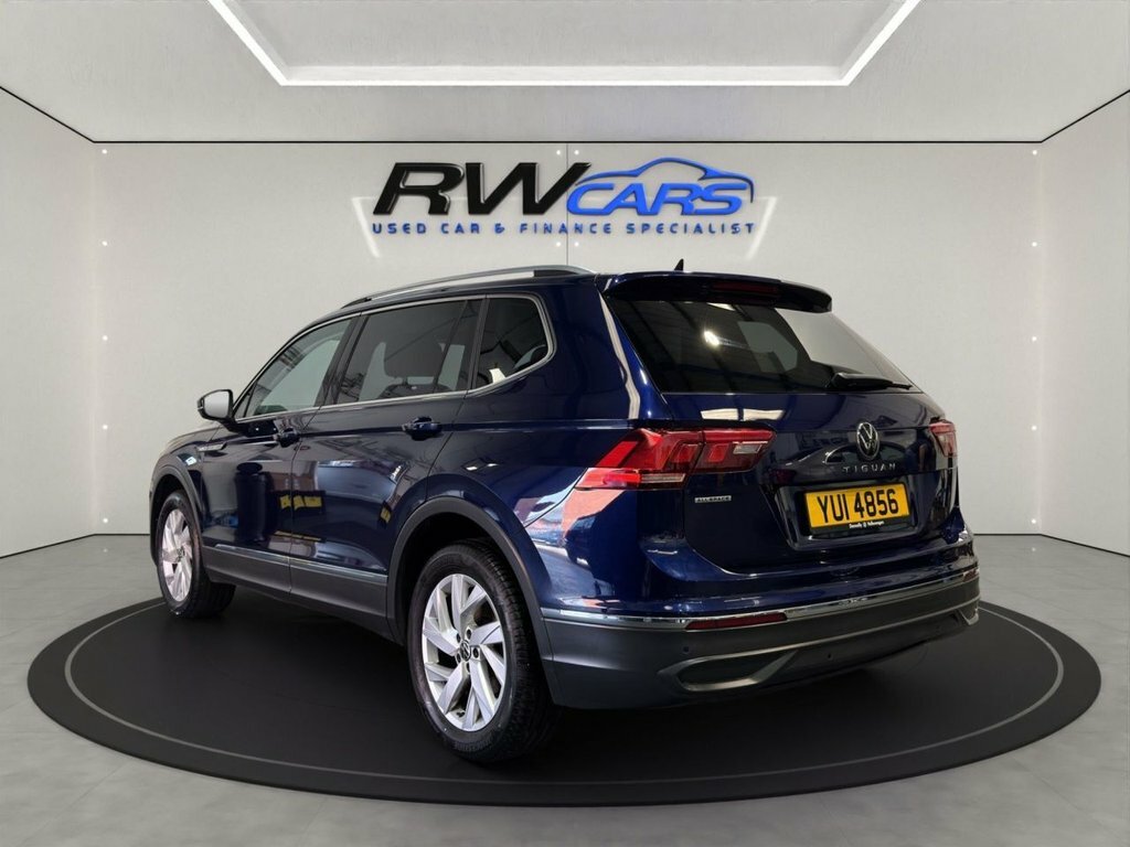Volkswagen Tiguan Allspace Elegance White #3