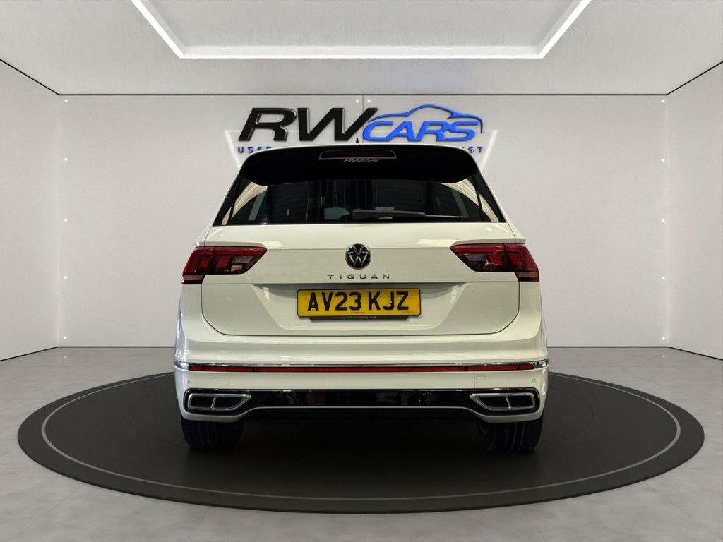 Volkswagen Tiguan 1.5L R-line Edition White #4