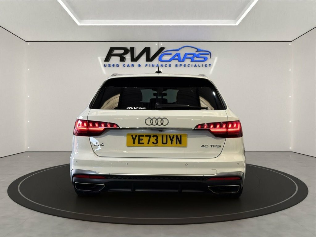 Audi A4 Avant 2L S Line White #3