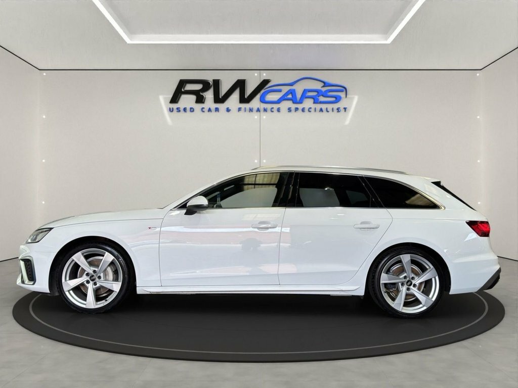 Audi A4 Avant 2L S Line White