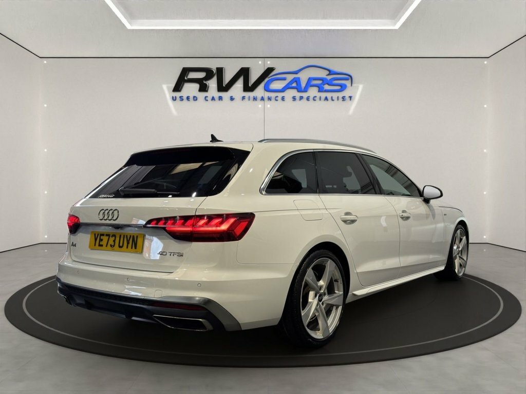 Audi A4 Avant 2L S Line White #4