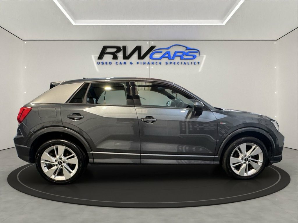 Audi Q2 1.5L S Line Grey #6
