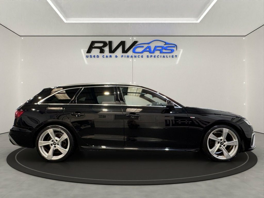 Audi A4 Avant 2L S Line Black #5