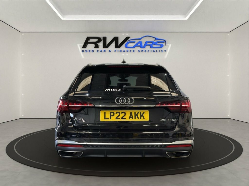 Audi A4 Avant 2L S Line Black #3