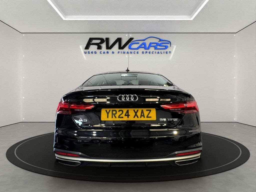 Audi A5 2L Sport Black #2