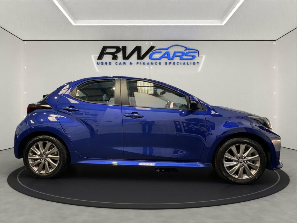 Toyota Yaris 1.5L Icon Blue #5