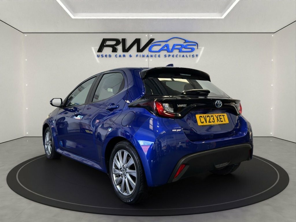 Toyota Yaris 1.5L Icon Blue #2