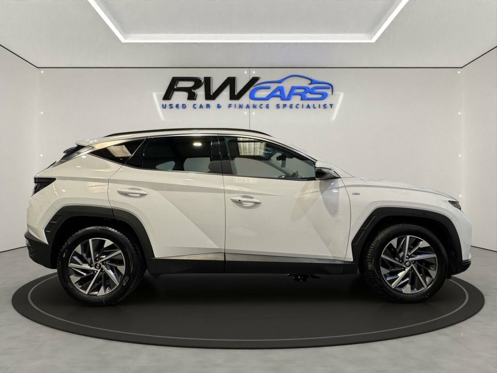 Hyundai Tucson 1.6L Premium White #5