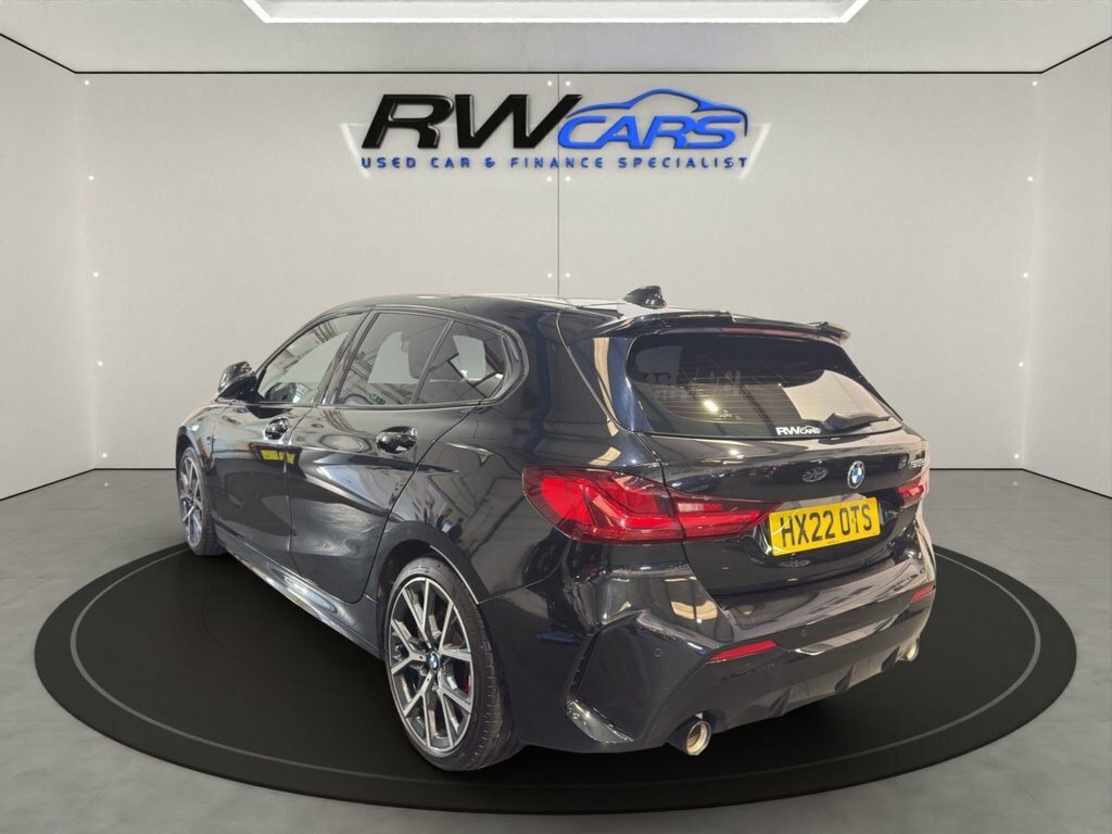 BMW 1 Series 2L Null Black #2